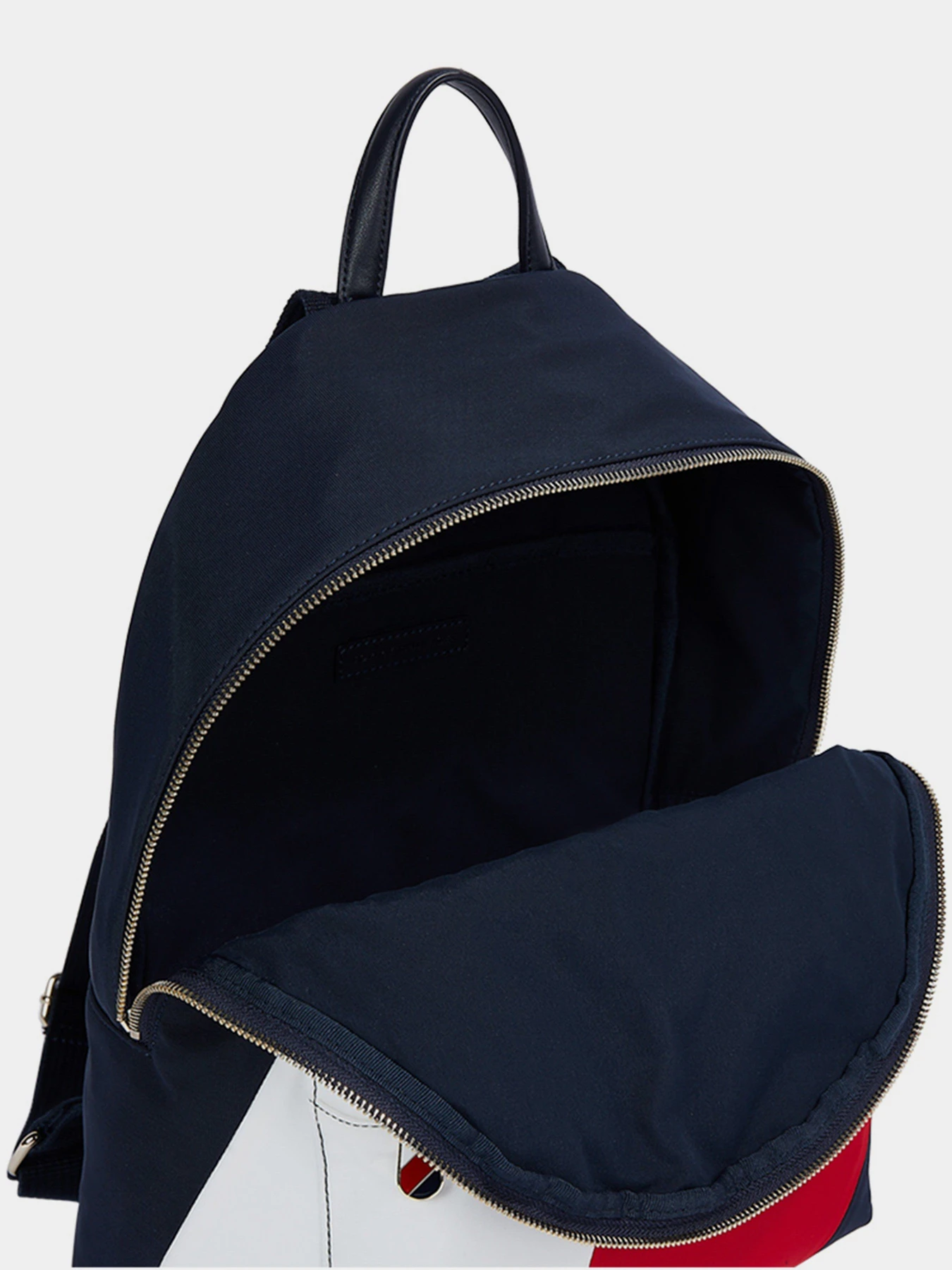 Рюкзаки Tommy Hilfiger модель AW0AW09692-0GY Рюкзаки Tommy Hilfiger модель AW0AW09692-0GY Фото