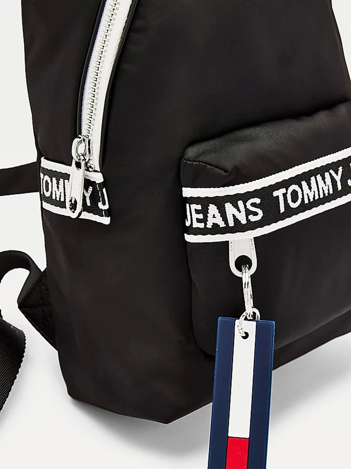 Рюкзаки Tommy Hilfiger модель AW0AW09734-BDS Рюкзаки Tommy Hilfiger модель AW0AW09734-BDS Фото