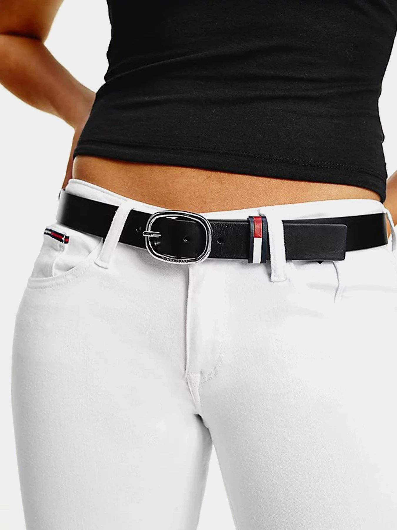 Ремни Tommy Hilfiger модель AW0AW09758-BDS Ремни Tommy Hilfiger модель AW0AW09758-BDS Фото