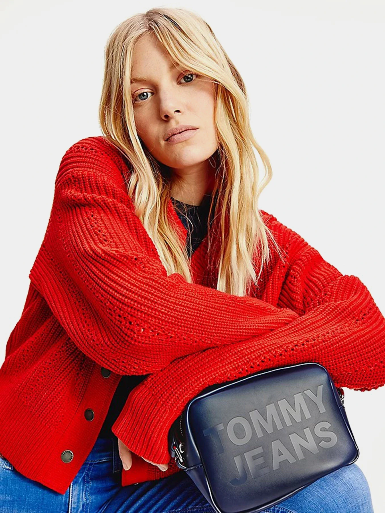 Сумки Tommy Hilfiger модель AW0AW09853-C87 Сумки Tommy Hilfiger модель AW0AW09853-C87 Фото
