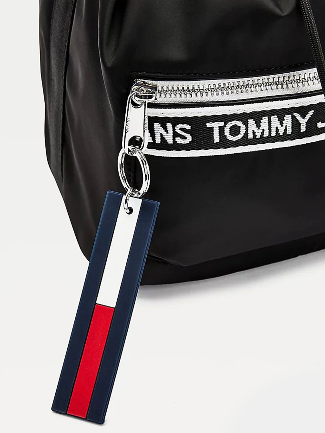 Сумки Tommy Hilfiger модель AW0AW09894-BDS Сумки Tommy Hilfiger модель AW0AW09894-BDS Фото