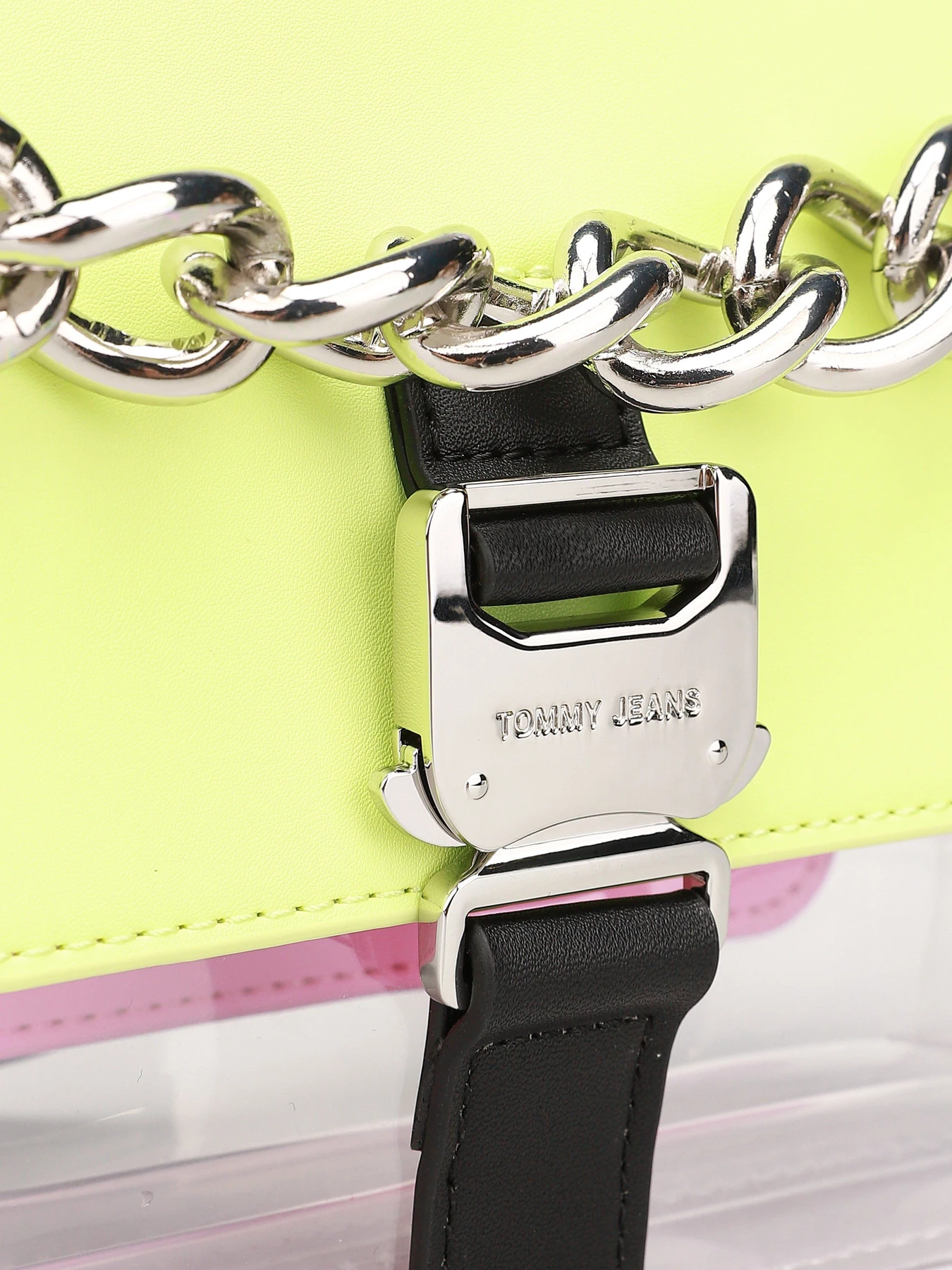 Сумки Tommy Hilfiger модель AW0AW09921-LT3 Сумки Tommy Hilfiger модель AW0AW09921-LT3 Фото
