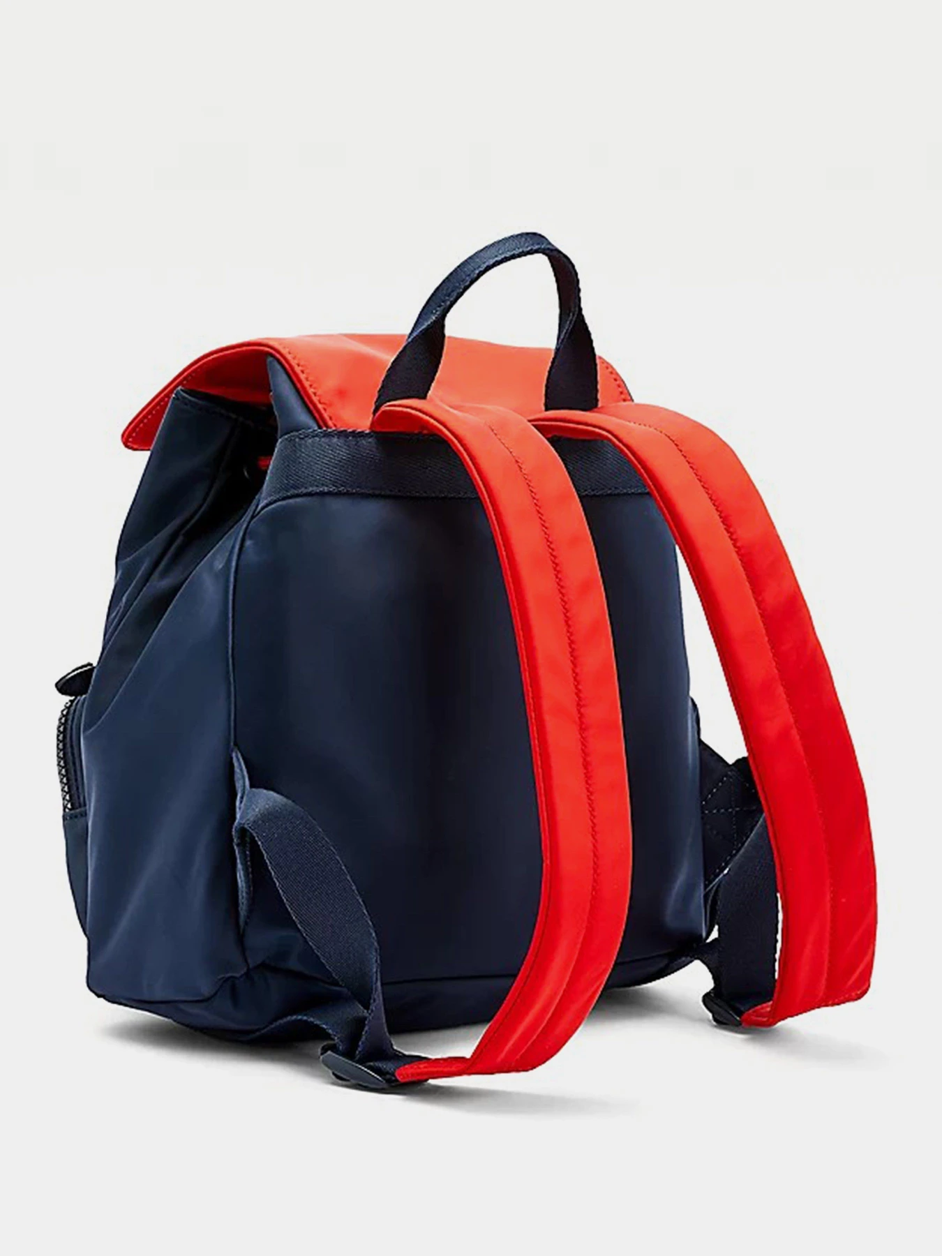 Рюкзаки Tommy Hilfiger модель AW0AW09967-0GY Рюкзаки Tommy Hilfiger модель AW0AW09967-0GY Фото