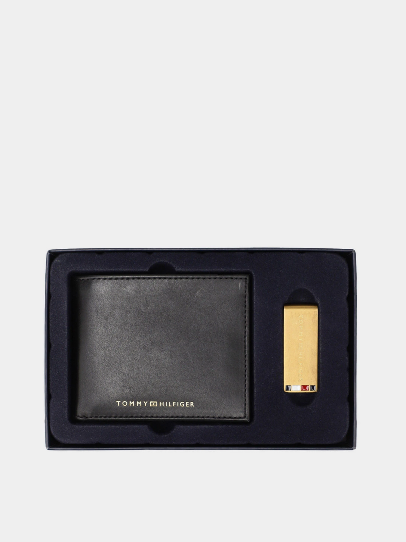 Гаманці Tommy Hilfiger модель AM0AM07929-BDS Гаманці Tommy Hilfiger модель AM0AM07929-BDS Фото