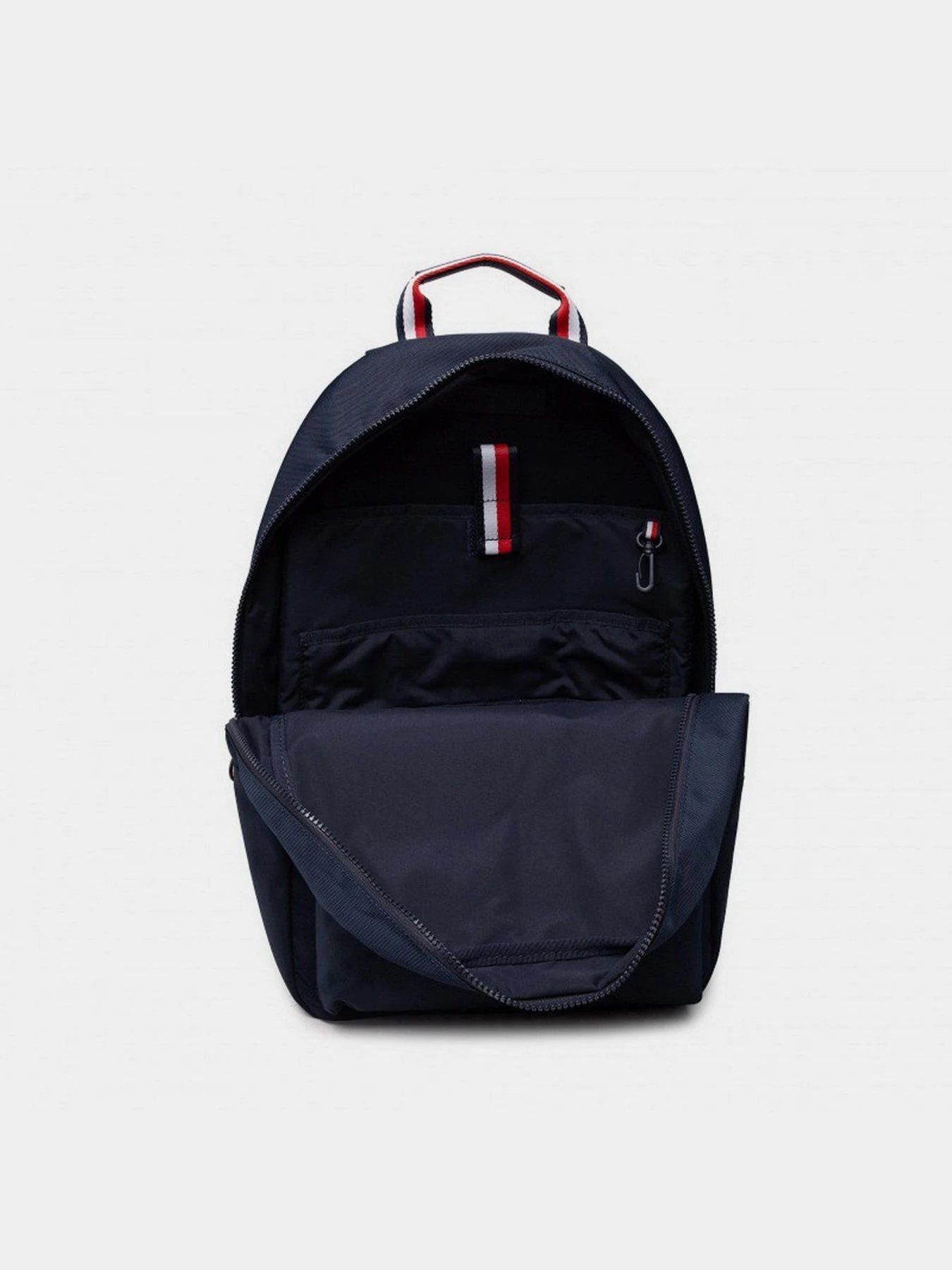 Рюкзаки Tommy Hilfiger модель AM0AM08018-DW5 Рюкзаки Tommy Hilfiger модель AM0AM08018-DW5 Фото