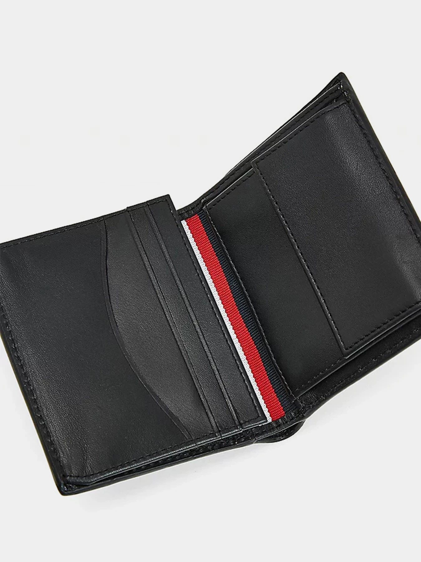 Гаманці Tommy Hilfiger модель AM0AM07809-BDS Гаманці Tommy Hilfiger модель AM0AM07809-BDS Фото