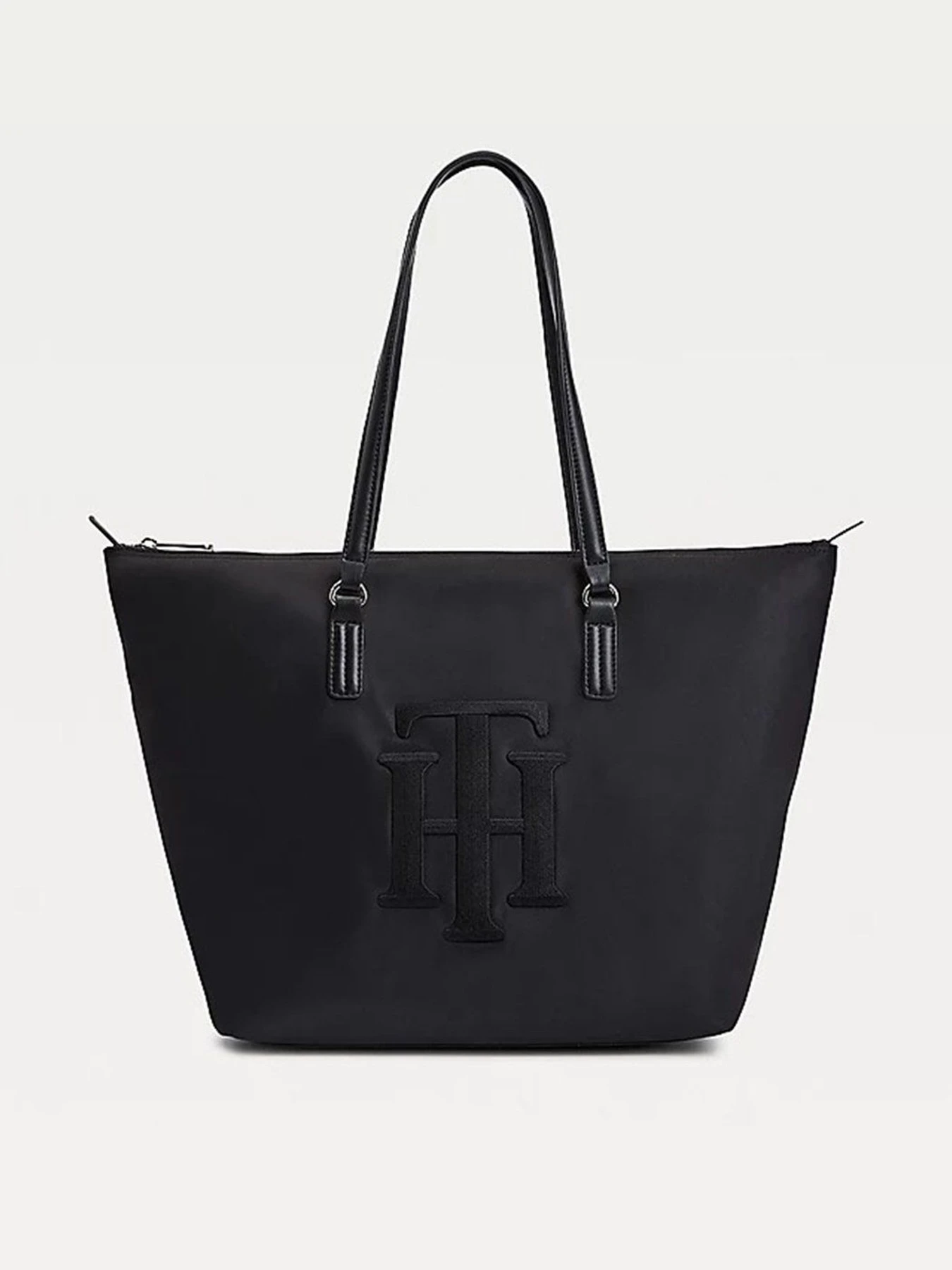 Сумки Tommy Hilfiger модель AW0AW10465-BDS Сумки Tommy Hilfiger модель AW0AW10465-BDS Фото