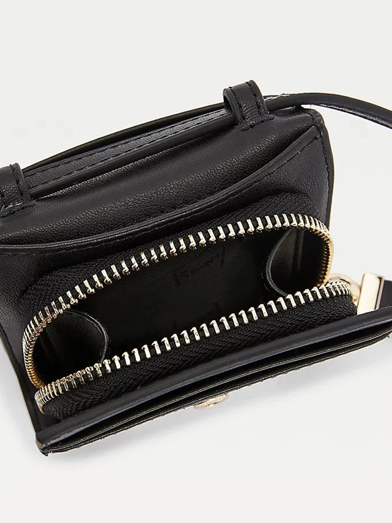 Кошельки Tommy Hilfiger модель AW0AW10554-BDS Фото