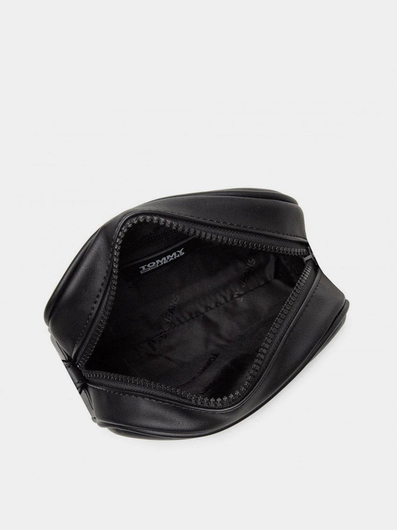 Сумки Tommy Hilfiger модель AW0AW10670-BDS Сумки Tommy Hilfiger модель AW0AW10670-BDS Фото