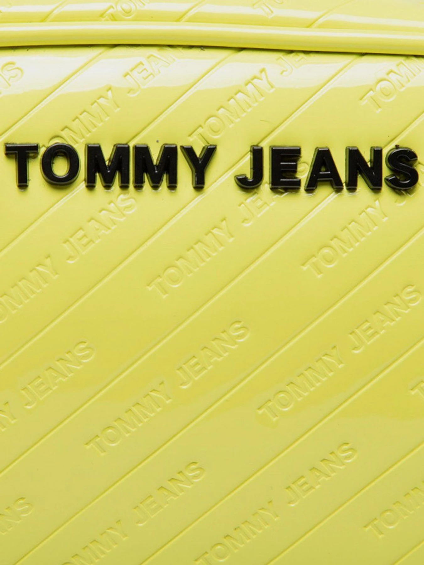 Сумки Tommy Hilfiger модель AW0AW11020-LSE Сумки Tommy Hilfiger модель AW0AW11020-LSE Фото