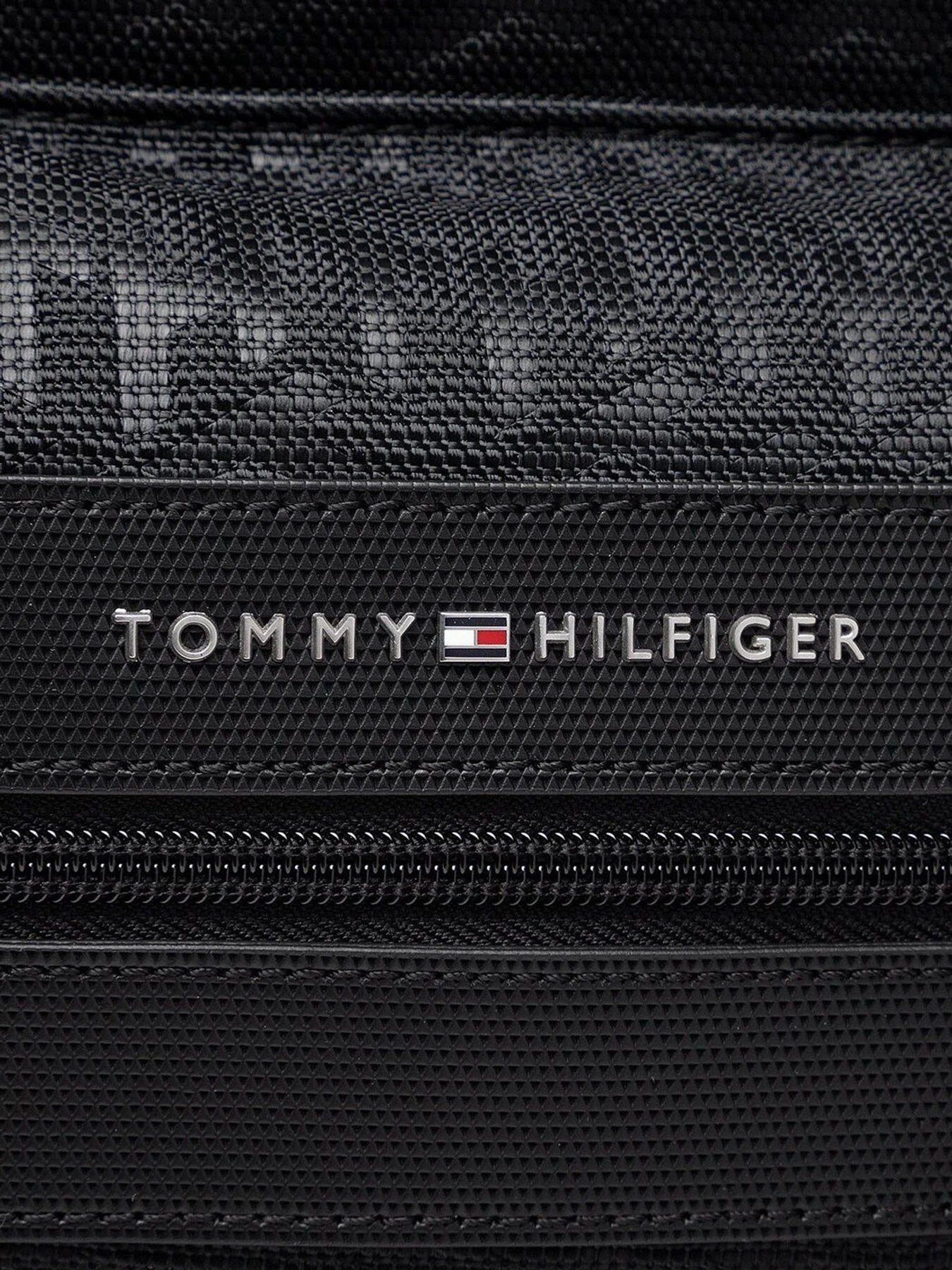Рюкзаки Tommy Hilfiger модель AM0AM07096-0GJ Рюкзаки Tommy Hilfiger модель AM0AM07096-0GJ Фото