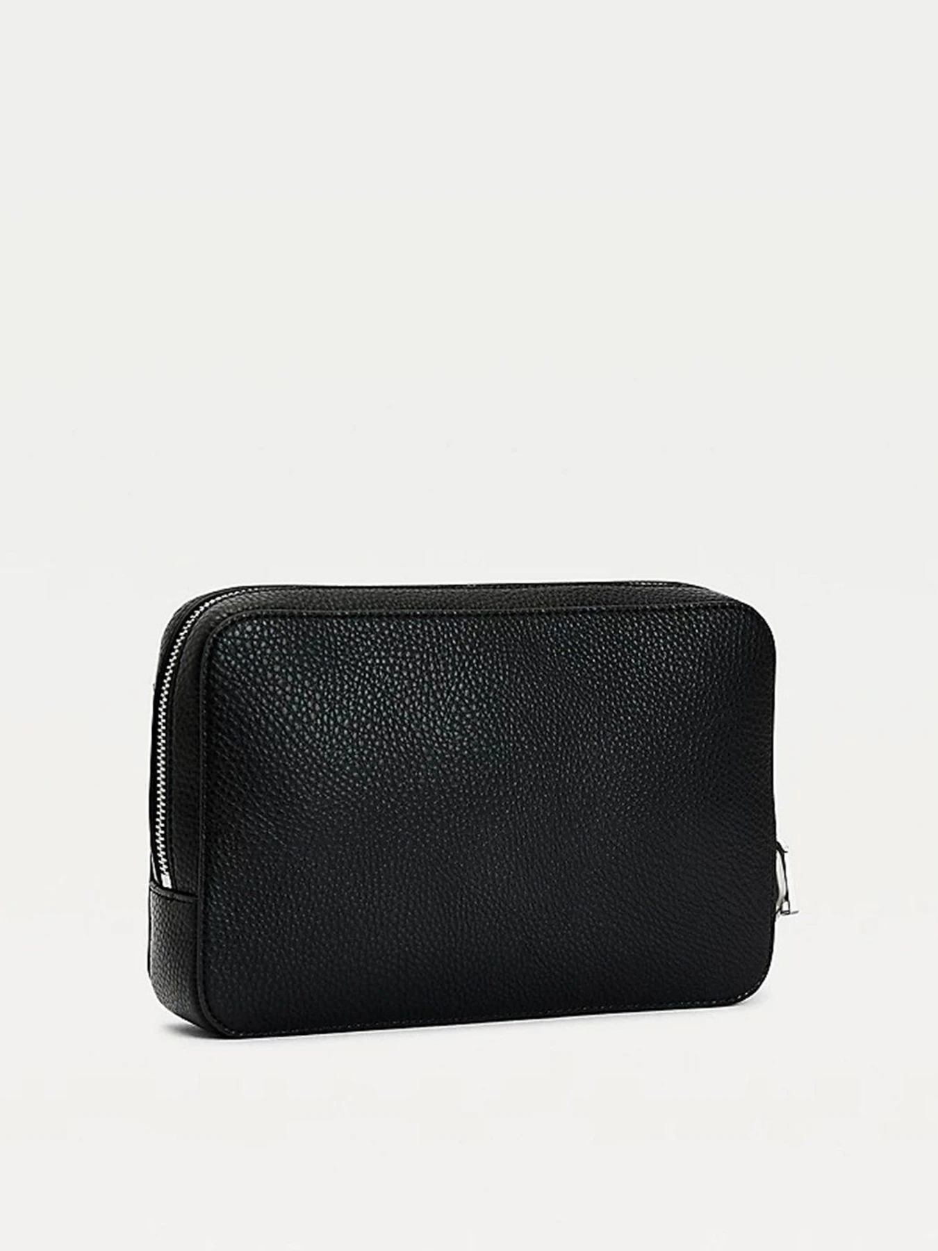 Сумки Tommy Hilfiger модель AM0AM07562-BDS Сумки Tommy Hilfiger модель AM0AM07562-BDS Фото