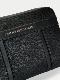 Сумки Tommy Hilfiger модель AM0AM07562-BDS Фото