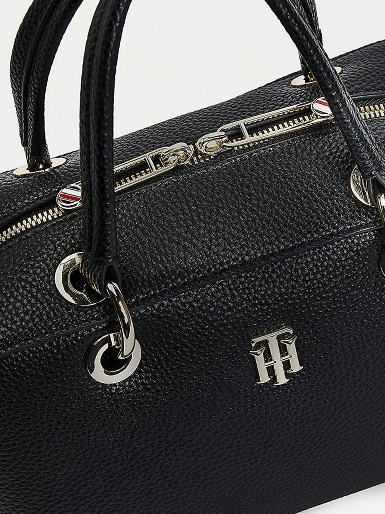 Сумки Tommy Hilfiger модель AW0AW10090-BDS Фото