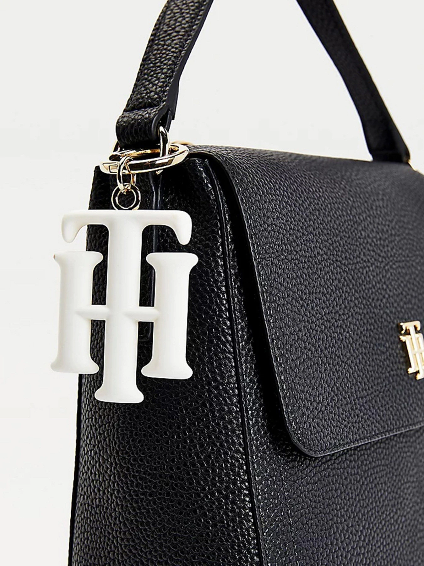 Сумки Tommy Hilfiger модель AW0AW10123-DW5 Сумки Tommy Hilfiger модель AW0AW10123-DW5 Фото