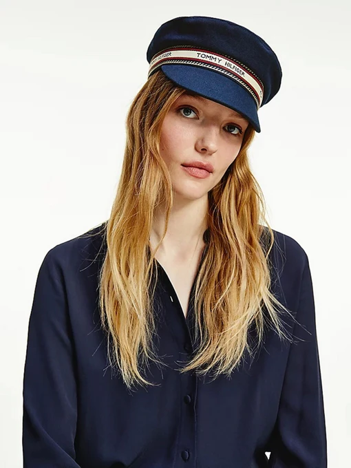 Шапки и кепки Tommy Hilfiger Th Logo Baker Boy модель AW0AW10254-DW5 Фото