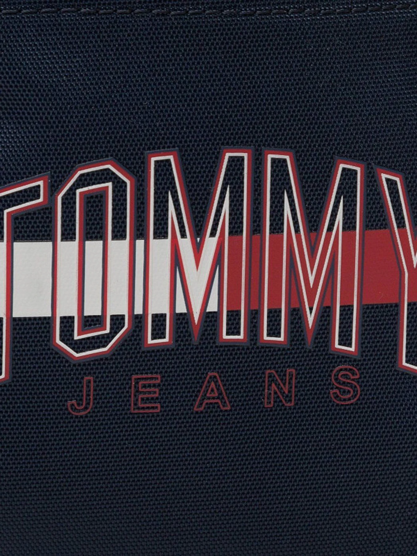 Сумки Tommy Hilfiger модель AM0AM07507-C87 Фото