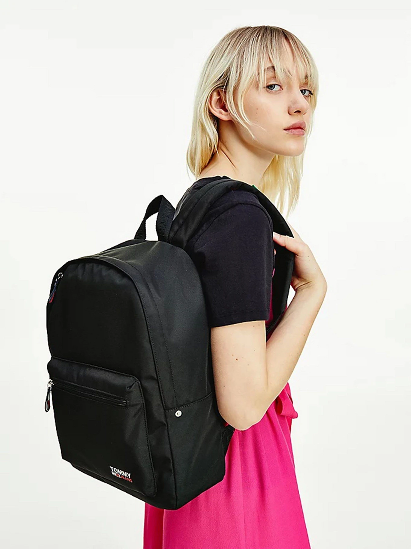 Рюкзаки Tommy Hilfiger модель AW0AW10156-0JV Рюкзаки Tommy Hilfiger модель AW0AW10156-0JV Фото