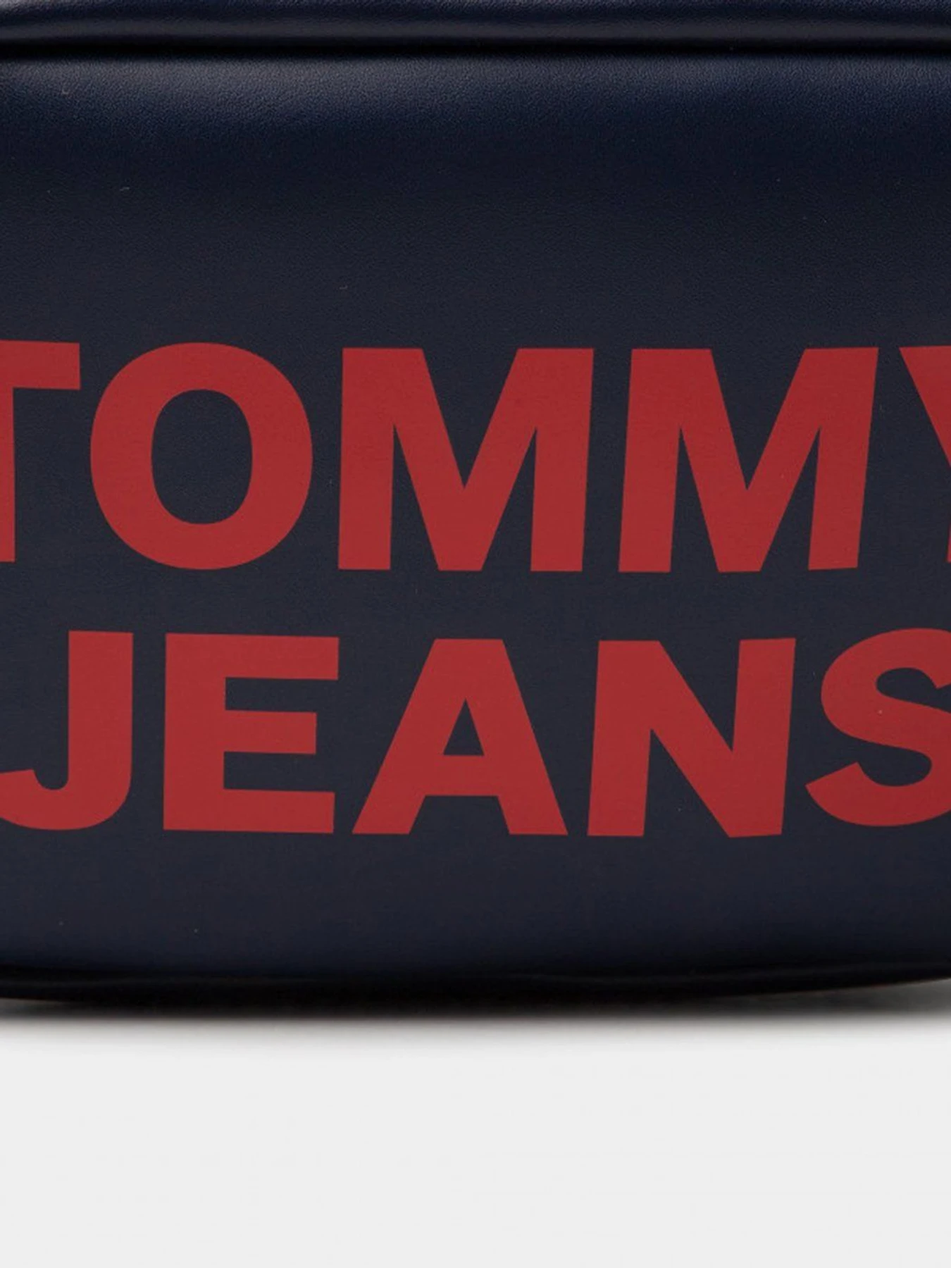 Сумки Tommy Hilfiger модель AW0AW10152-C87 Сумки Tommy Hilfiger модель AW0AW10152-C87 Фото