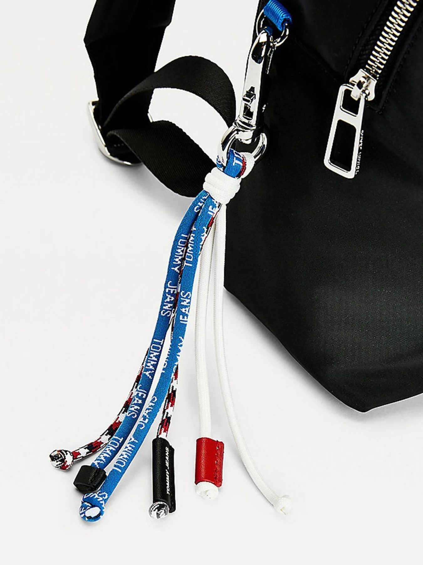 Рюкзаки Tommy Hilfiger модель AW0AW10352-BDS Рюкзаки Tommy Hilfiger модель AW0AW10352-BDS Фото