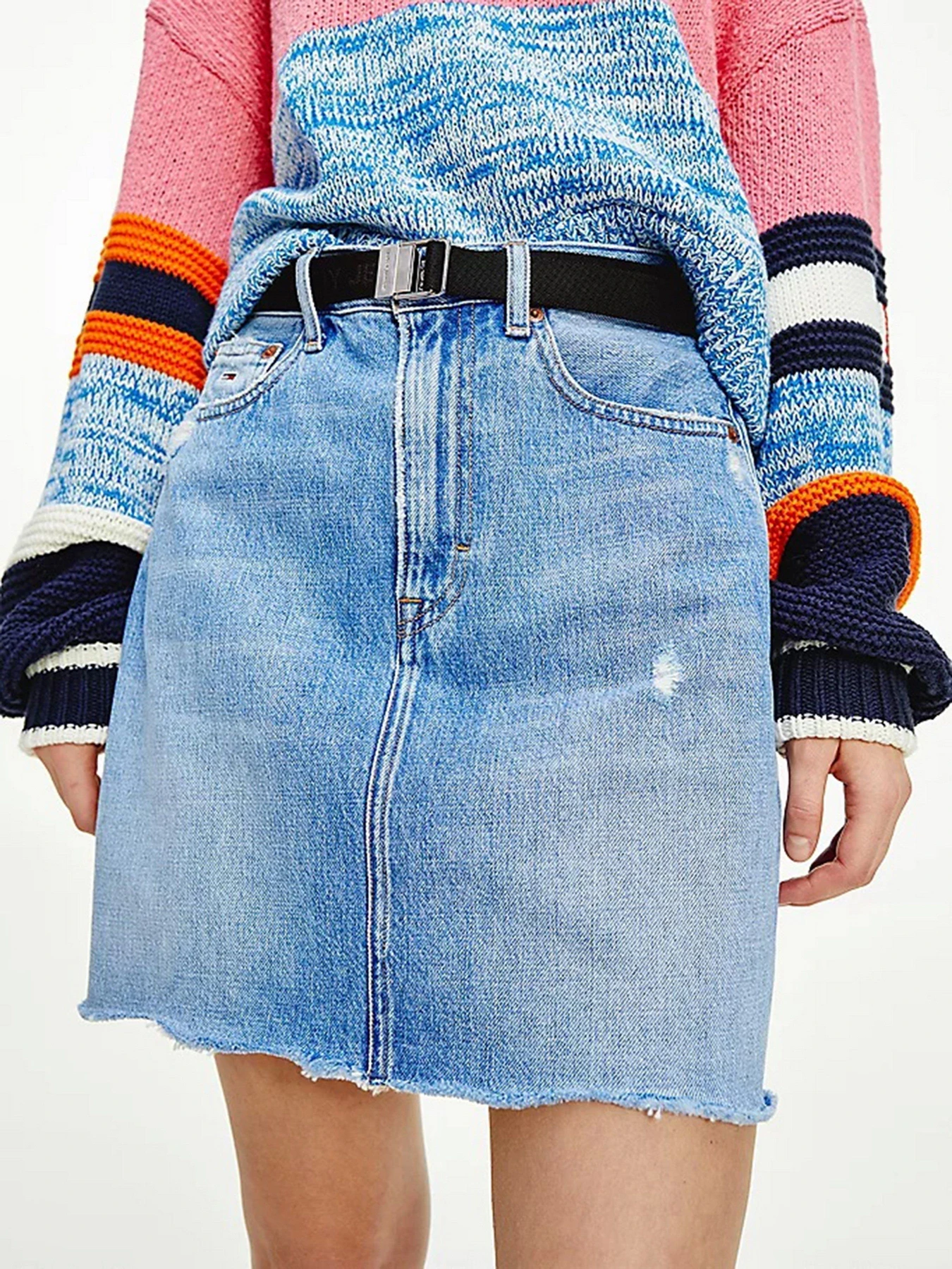 Ремни Tommy Hilfiger Seasonal Webbing модель AW0AW10174-BDS Ремни Tommy Hilfiger Seasonal Webbing модель AW0AW10174-BDS Фото
