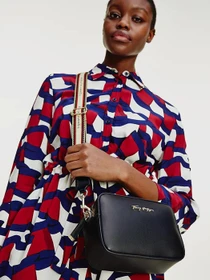 Сумки Tommy Hilfiger Iconic модель AW0AW10292-DW5 Фото