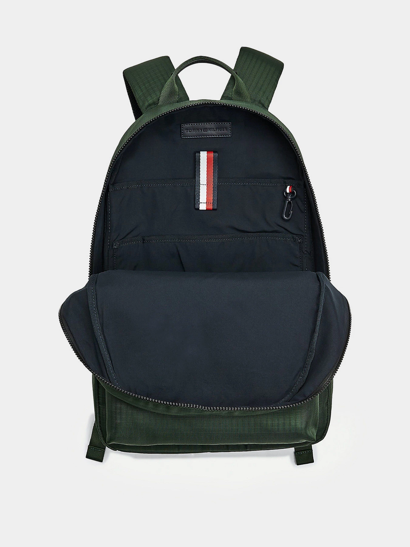 Рюкзаки Tommy Hilfiger модель AM0AM08095-LEW Рюкзаки Tommy Hilfiger модель AM0AM08095-LEW Фото