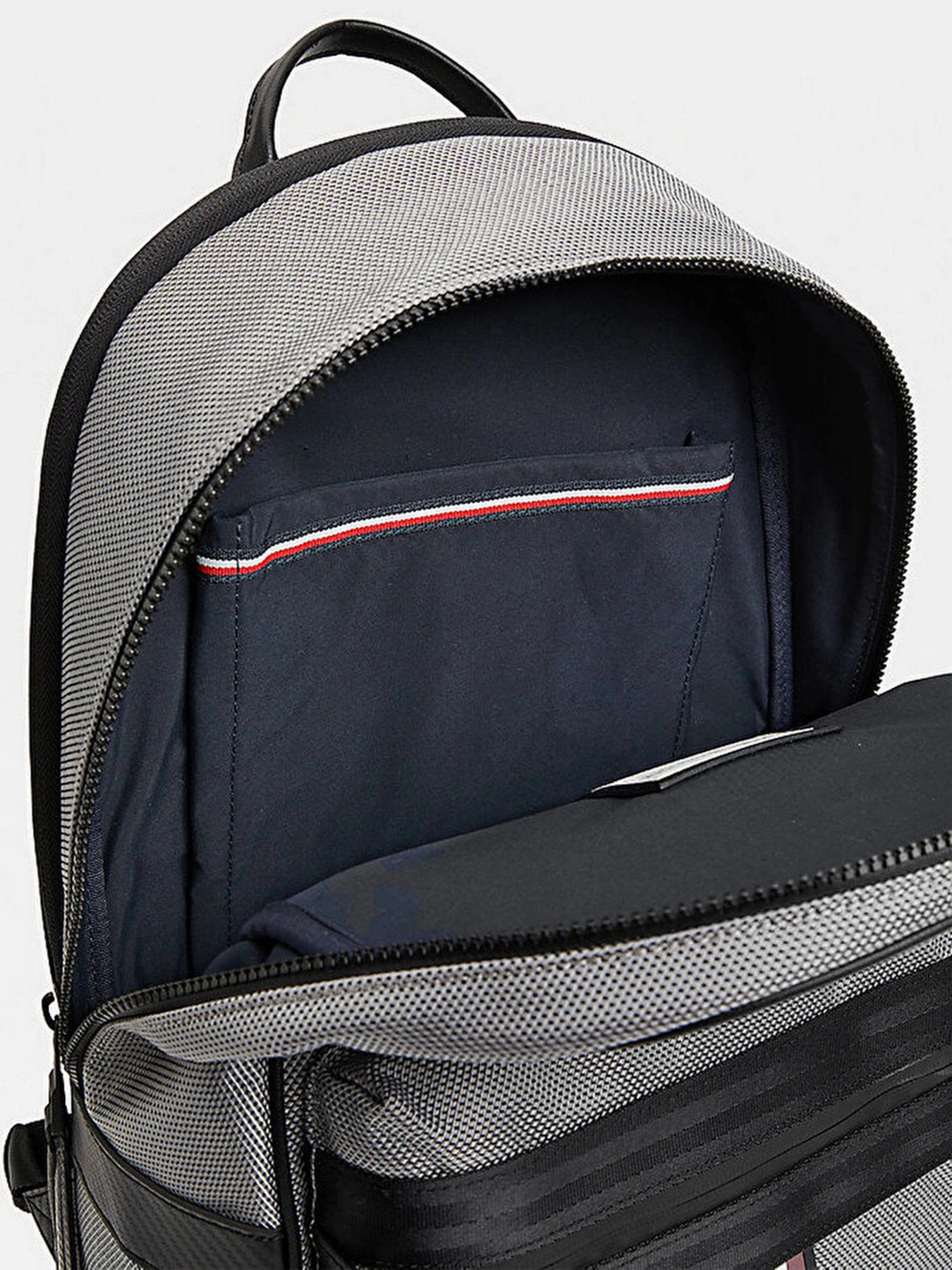 Рюкзаки Tommy Hilfiger модель AM0AM08099-PJQ Фото