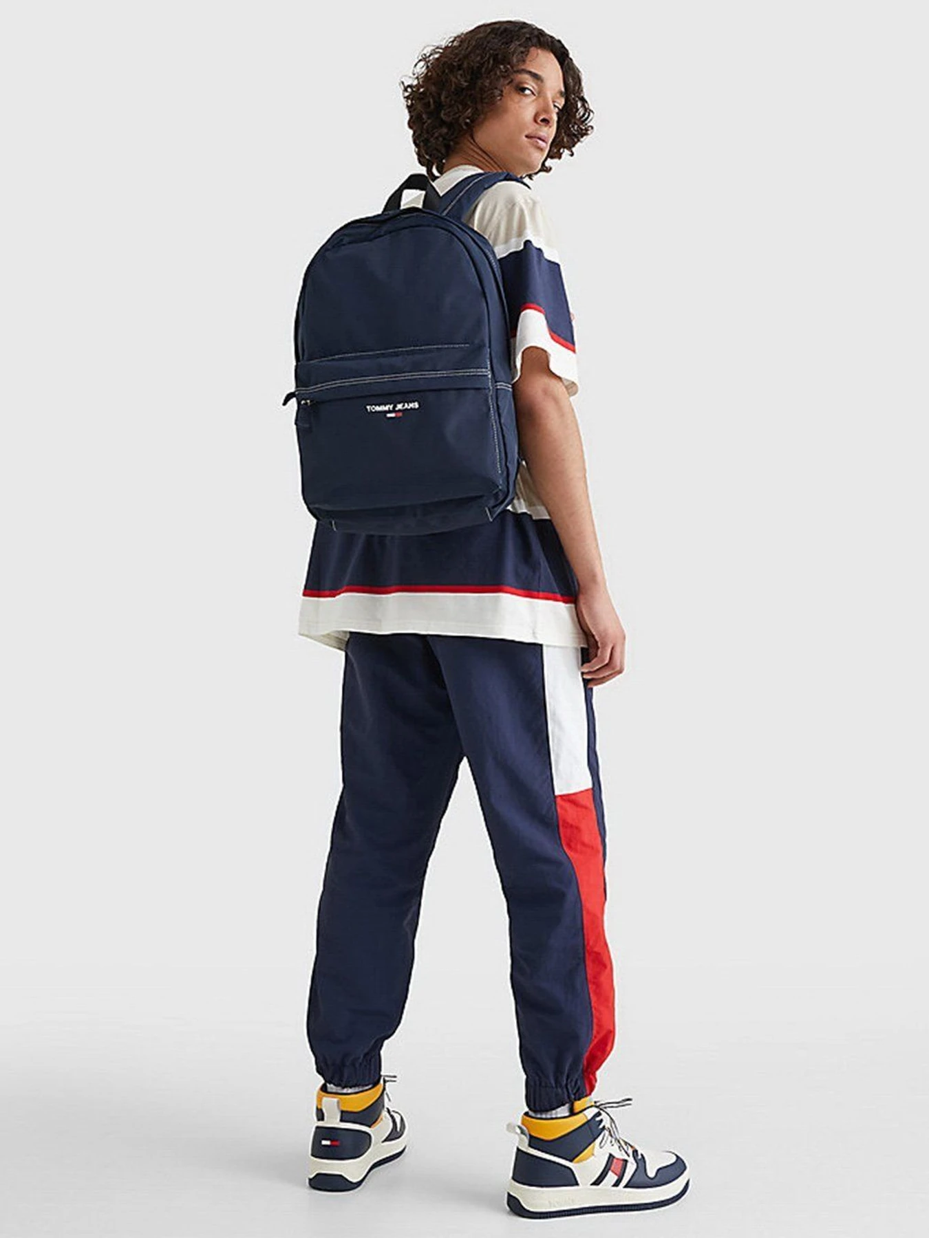 Рюкзаки Tommy Hilfiger модель AM0AM08552-C87 Фото