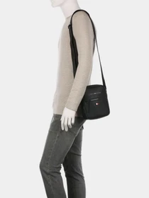 Сумки Tommy Hilfiger модель AM0AM09504-BDS Фото