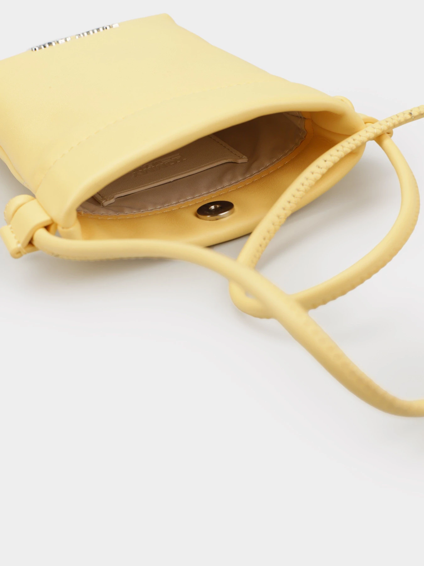 Аксесуари для смартфонів Tommy Hilfiger модель AW0AW12451-ZFE Аксесуари для смартфонів Tommy Hilfiger модель AW0AW12451-ZFE Фото