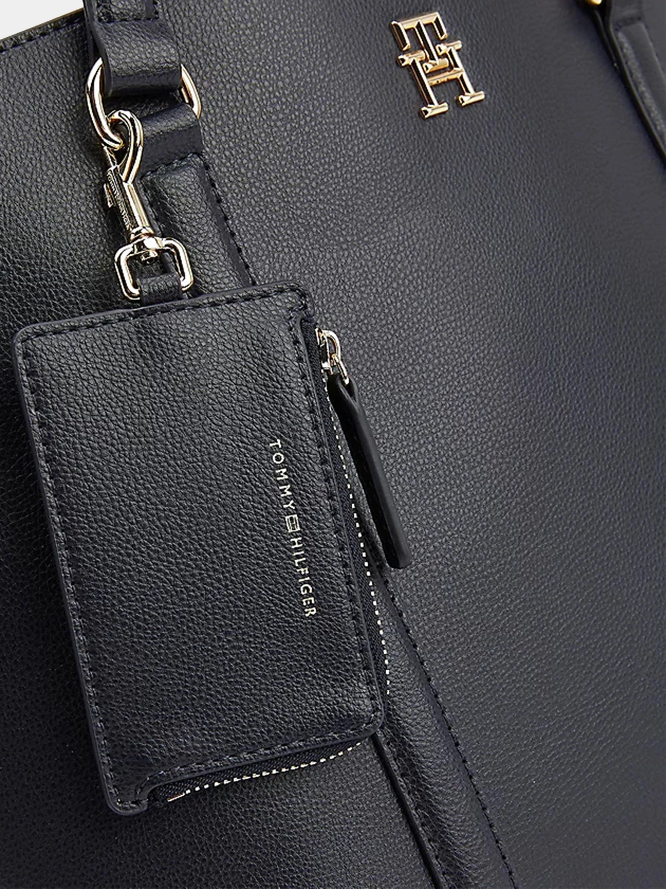 Сумки Tommy Hilfiger модель AW0AW13138-DW6 Сумки Tommy Hilfiger модель AW0AW13138-DW6 Фото