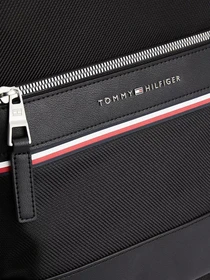 Рюкзаки Tommy Hilfiger модель AM0AM09262-BDS Фото