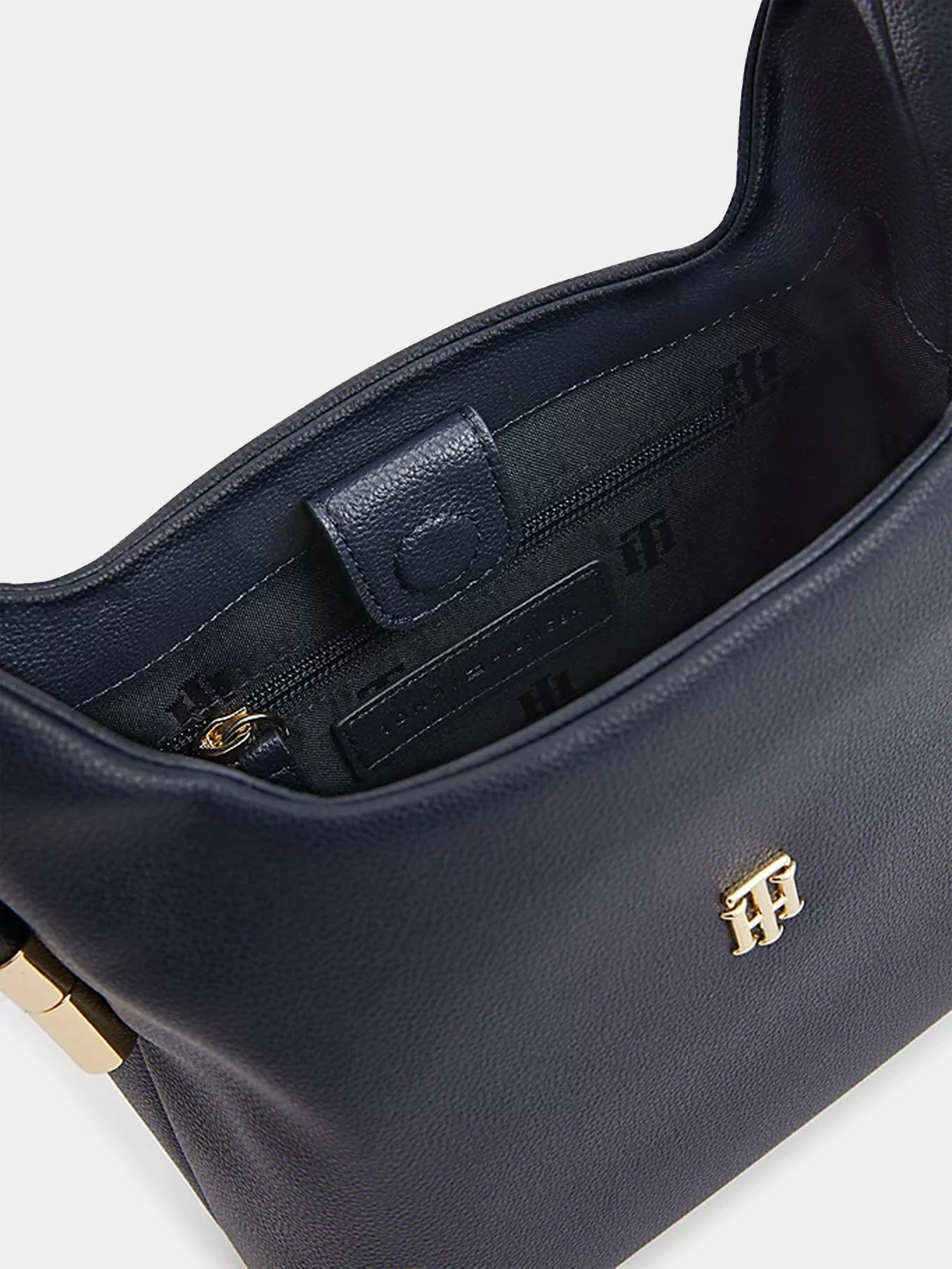 Сумки Tommy Hilfiger New Casual модель AW0AW13184-DW6 Фото