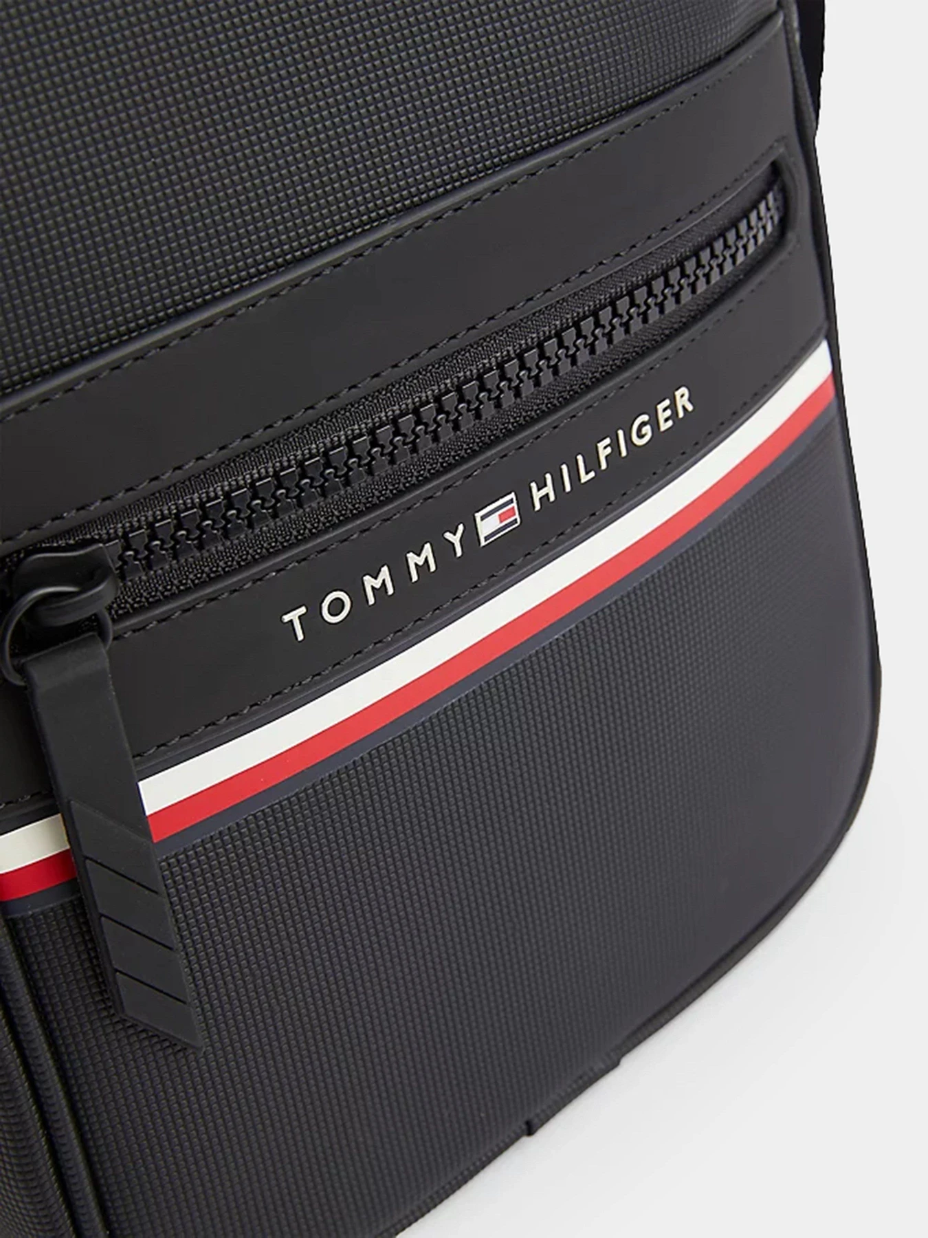 Сумки Tommy Hilfiger модель AM0AM10297-BDS Сумки Tommy Hilfiger модель AM0AM10297-BDS Фото