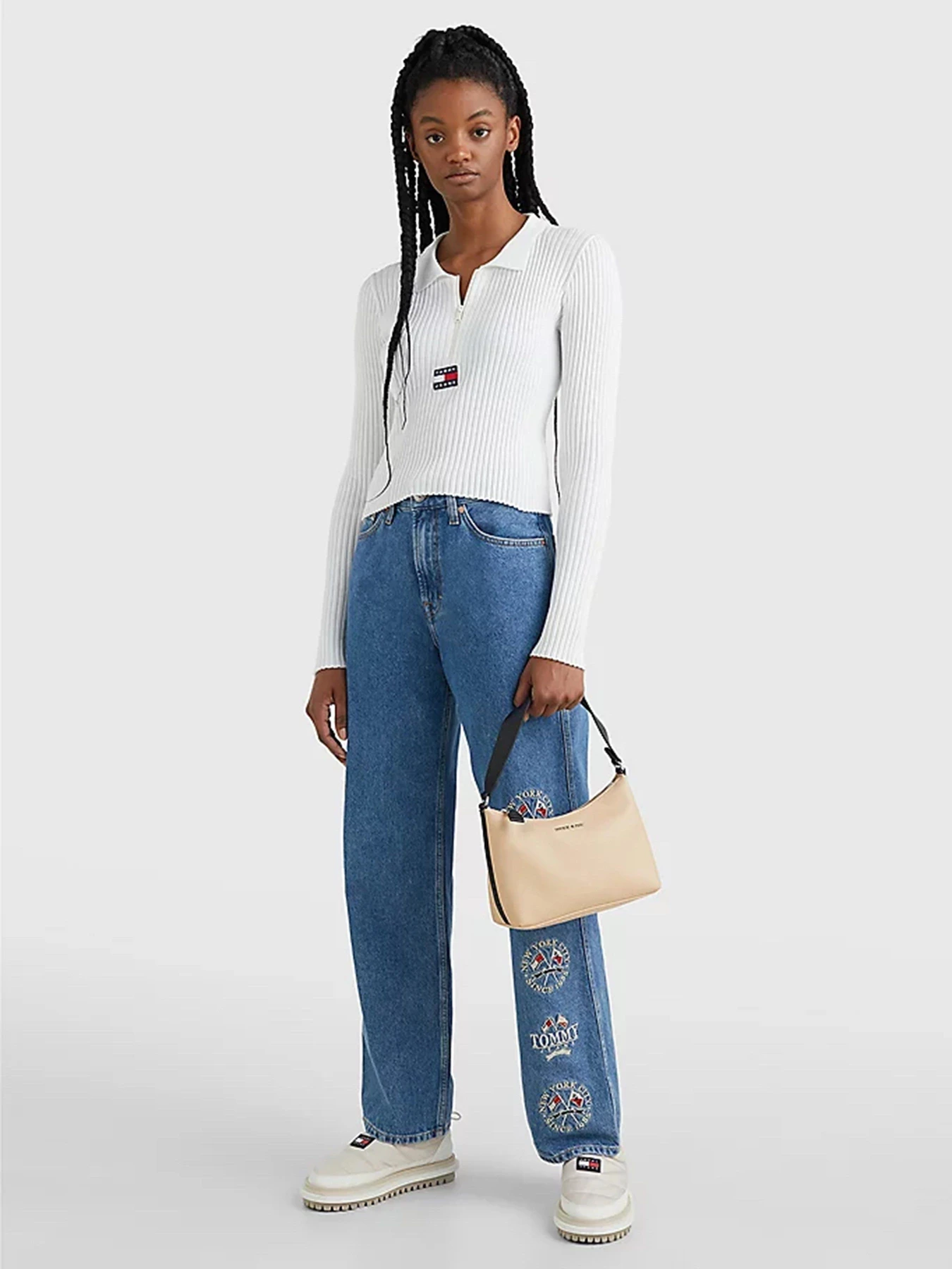 Сумки Tommy Hilfiger Academia модель AW0AW12549-AB4 Сумки Tommy Hilfiger Academia модель AW0AW12549-AB4 Фото