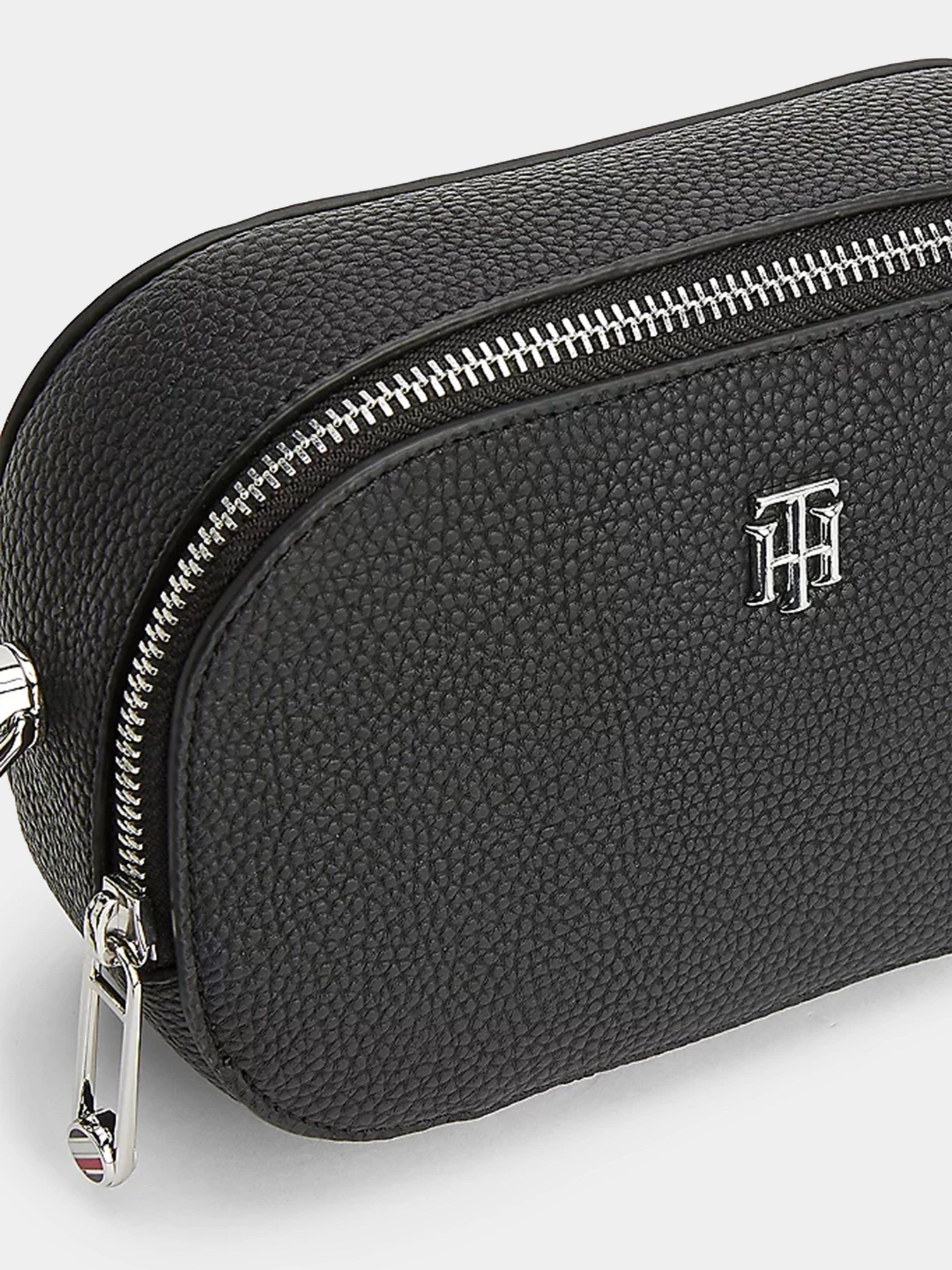 Сумки Tommy Hilfiger ELEMENT модель AW0AW13151-BDS Сумки Tommy Hilfiger ELEMENT модель AW0AW13151-BDS Фото