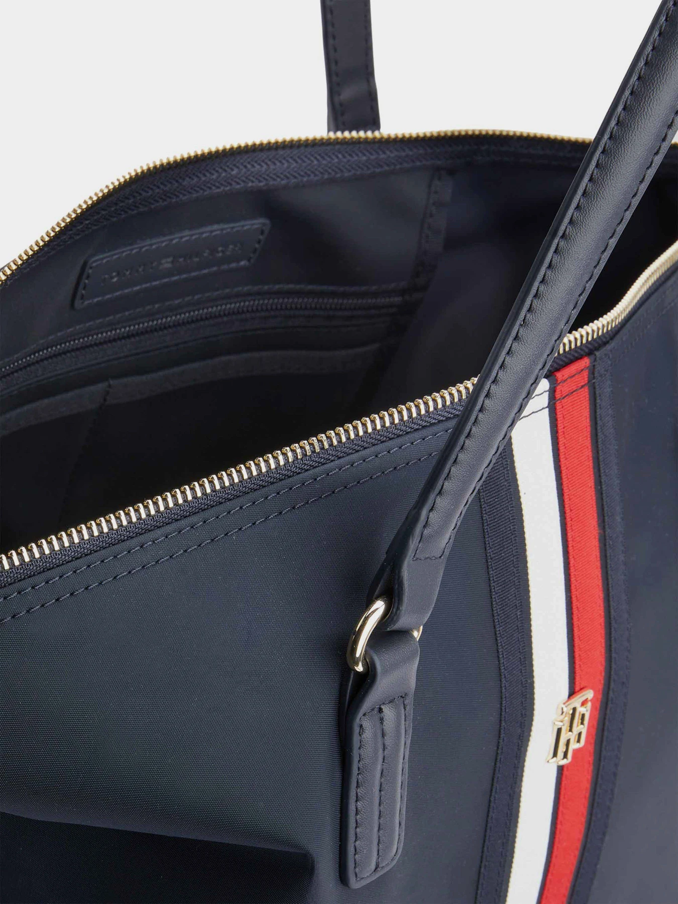 Сумки Tommy Hilfiger модель AW0AW13176-DW6 Фото