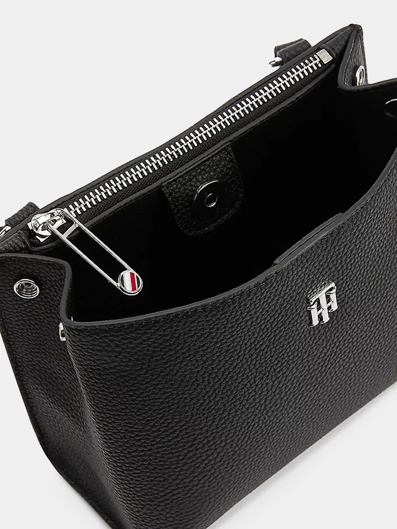 Сумки Tommy Hilfiger Element модель AW0AW13414-BDS Сумки Tommy Hilfiger Element модель AW0AW13414-BDS Фото