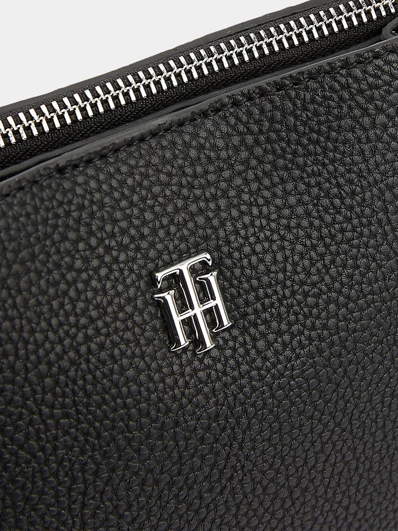 Сумки Tommy Hilfiger Element модель AW0AW13414-BDS Сумки Tommy Hilfiger Element модель AW0AW13414-BDS Фото