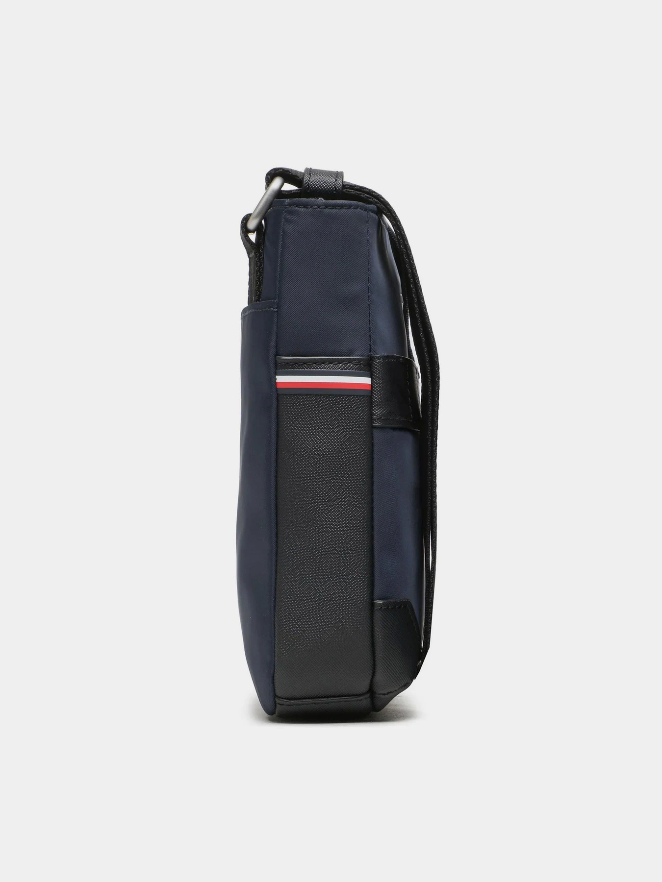 Сумки Tommy Hilfiger модель AM0AM10943-DW6 Сумки Tommy Hilfiger модель AM0AM10943-DW6 Фото