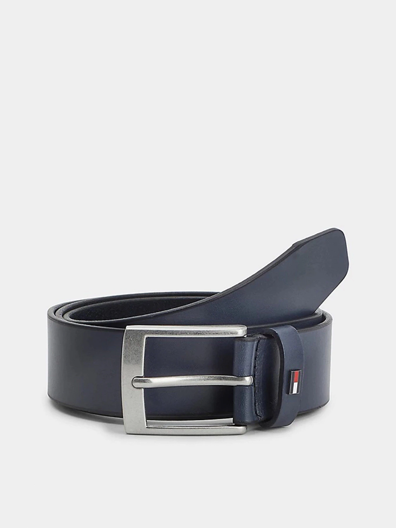 Ремені Tommy Hilfiger модель AM0AM10841-DW6 Ремені Tommy Hilfiger модель AM0AM10841-DW6 Фото