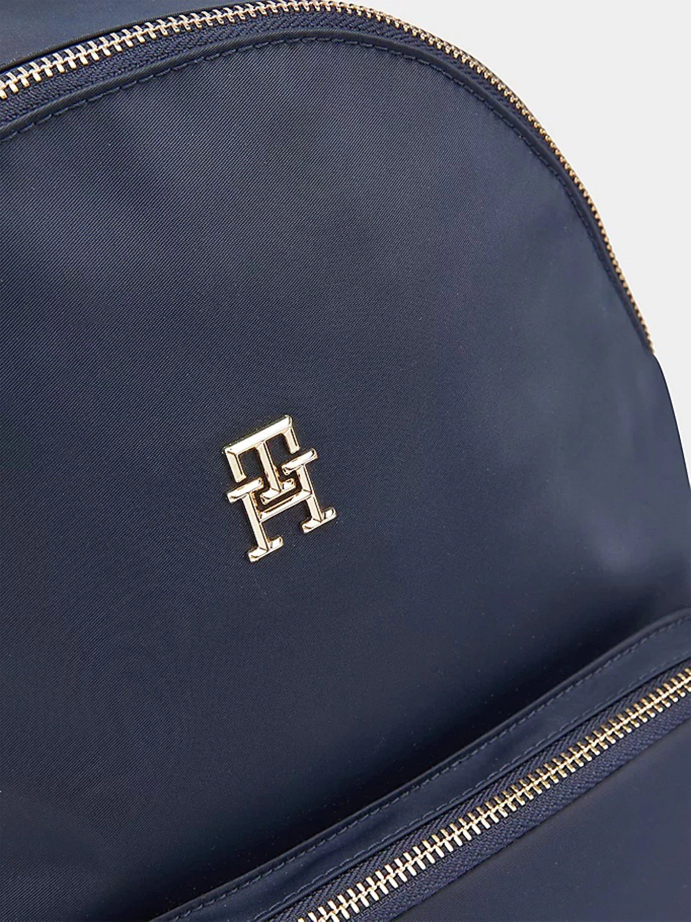 Рюкзаки Tommy Hilfiger модель AW0AW14473-DW6 Рюкзаки Tommy Hilfiger модель AW0AW14473-DW6 Фото