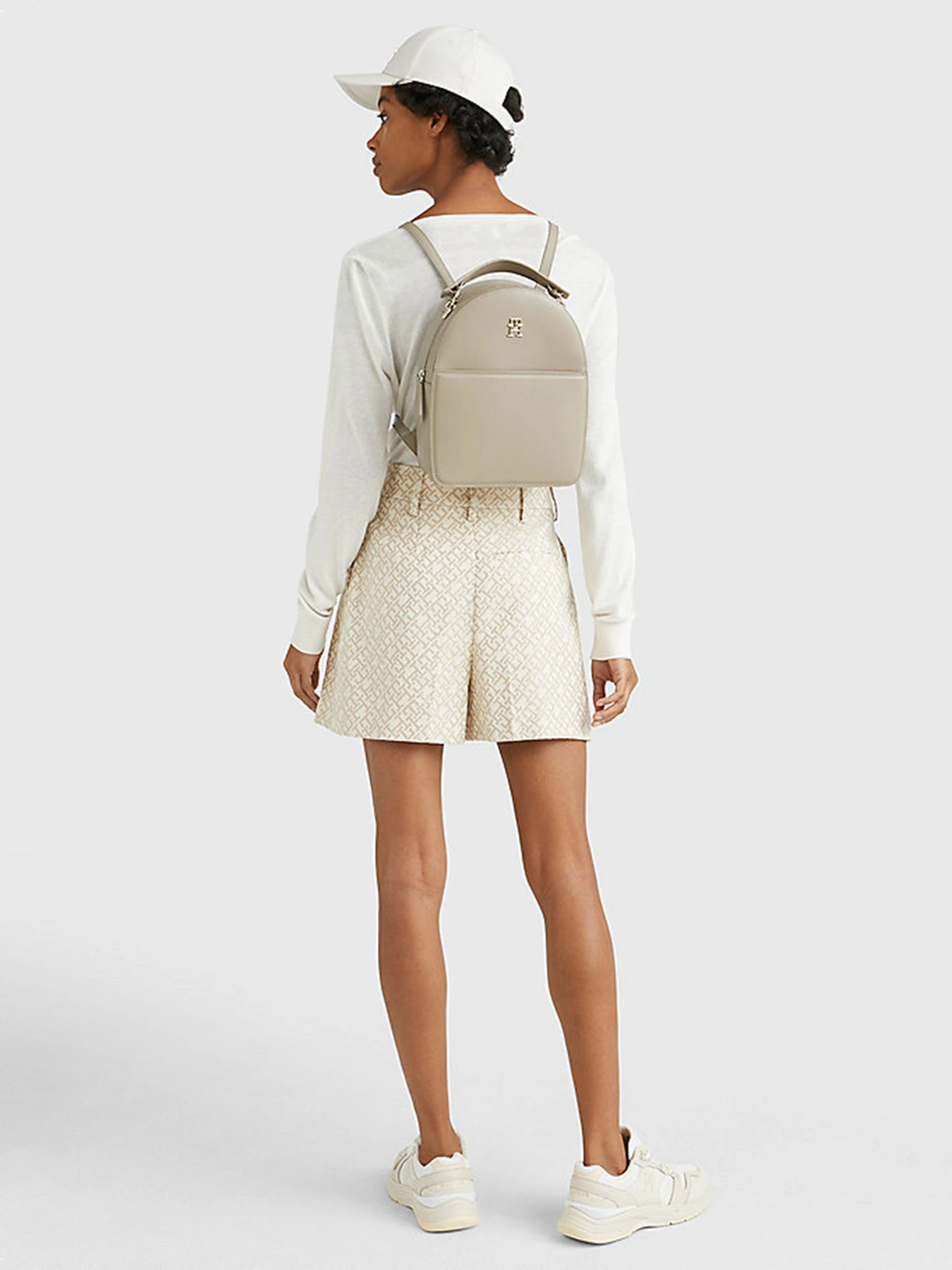 Рюкзаки Tommy Hilfiger модель AW0AW14493-AEG Рюкзаки Tommy Hilfiger модель AW0AW14493-AEG Фото