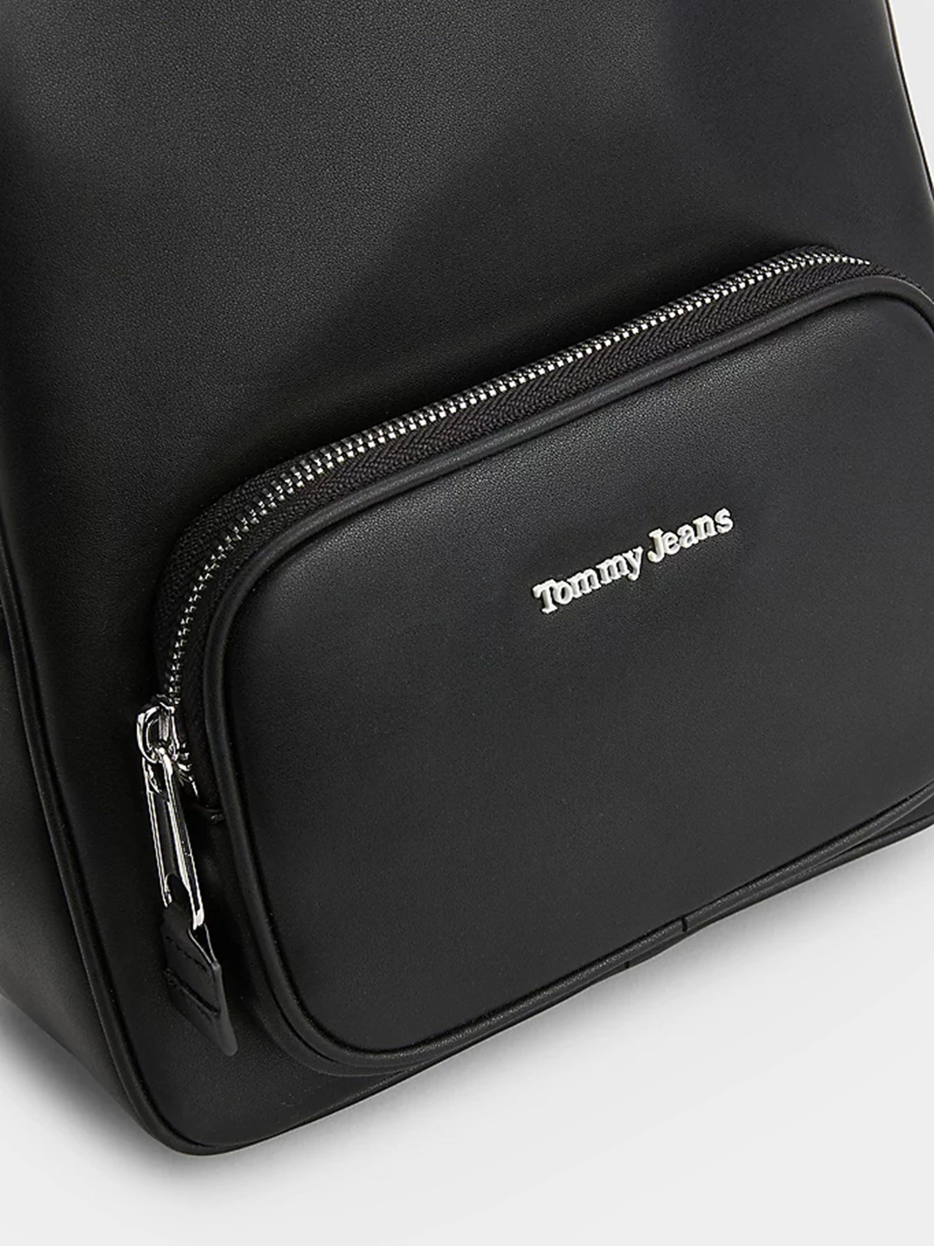 Рюкзаки Tommy Hilfiger модель AW0AW14558-BDS Рюкзаки Tommy Hilfiger модель AW0AW14558-BDS Фото