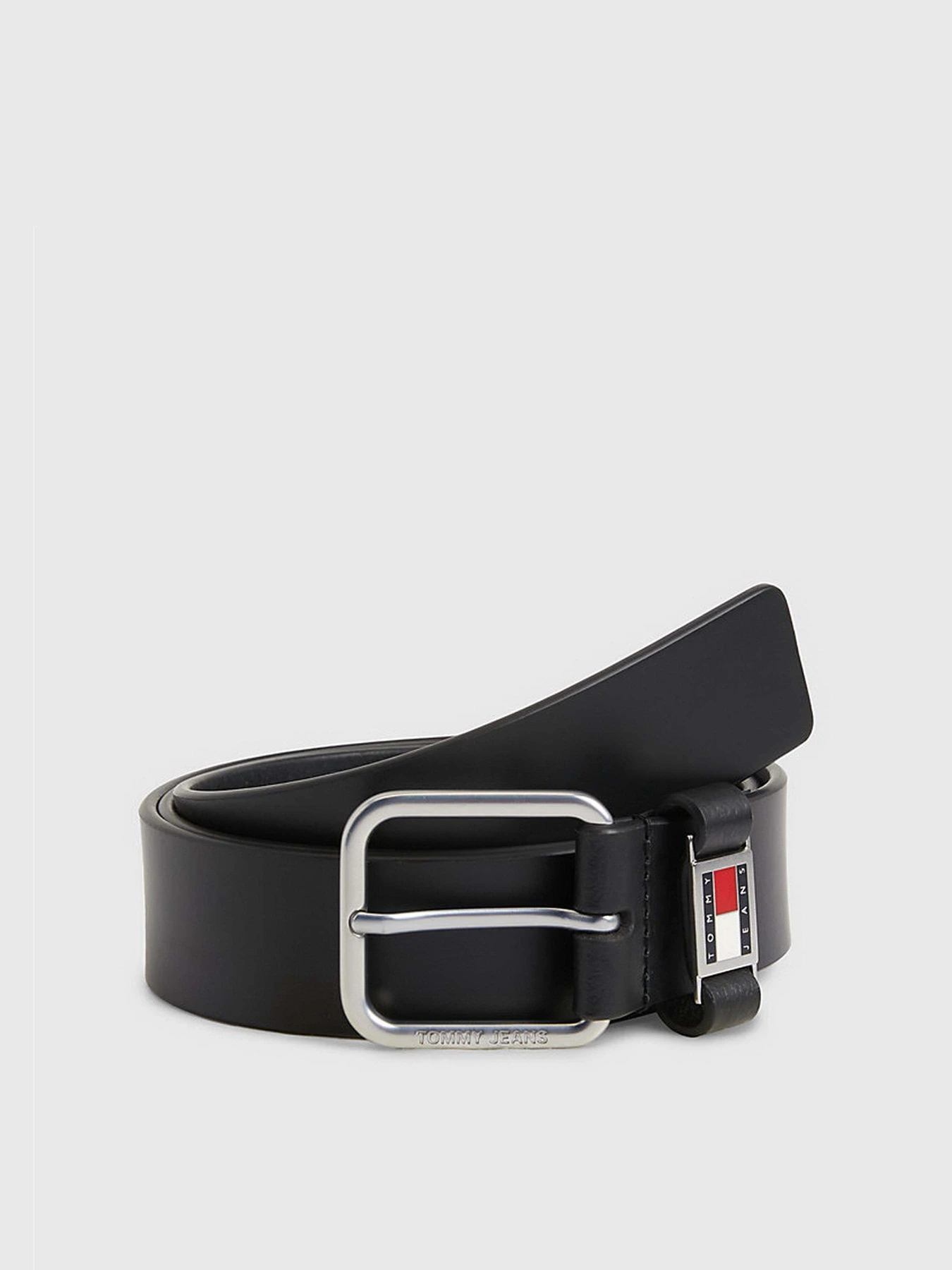 Ремені Tommy Hilfiger ESSENTIAL SCANTON модель AM0AM11325-BDS Ремені Tommy Hilfiger ESSENTIAL SCANTON модель AM0AM11325-BDS Фото