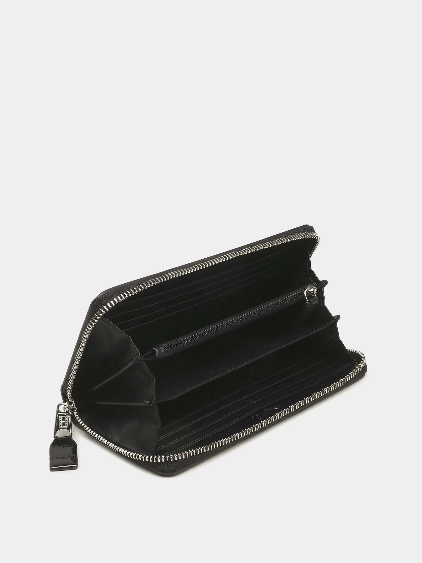 Кошельки Tommy Hilfiger Tjw Must Large модель AW0AW14975-BDS Кошельки Tommy Hilfiger Tjw Must Large модель AW0AW14975-BDS Фото