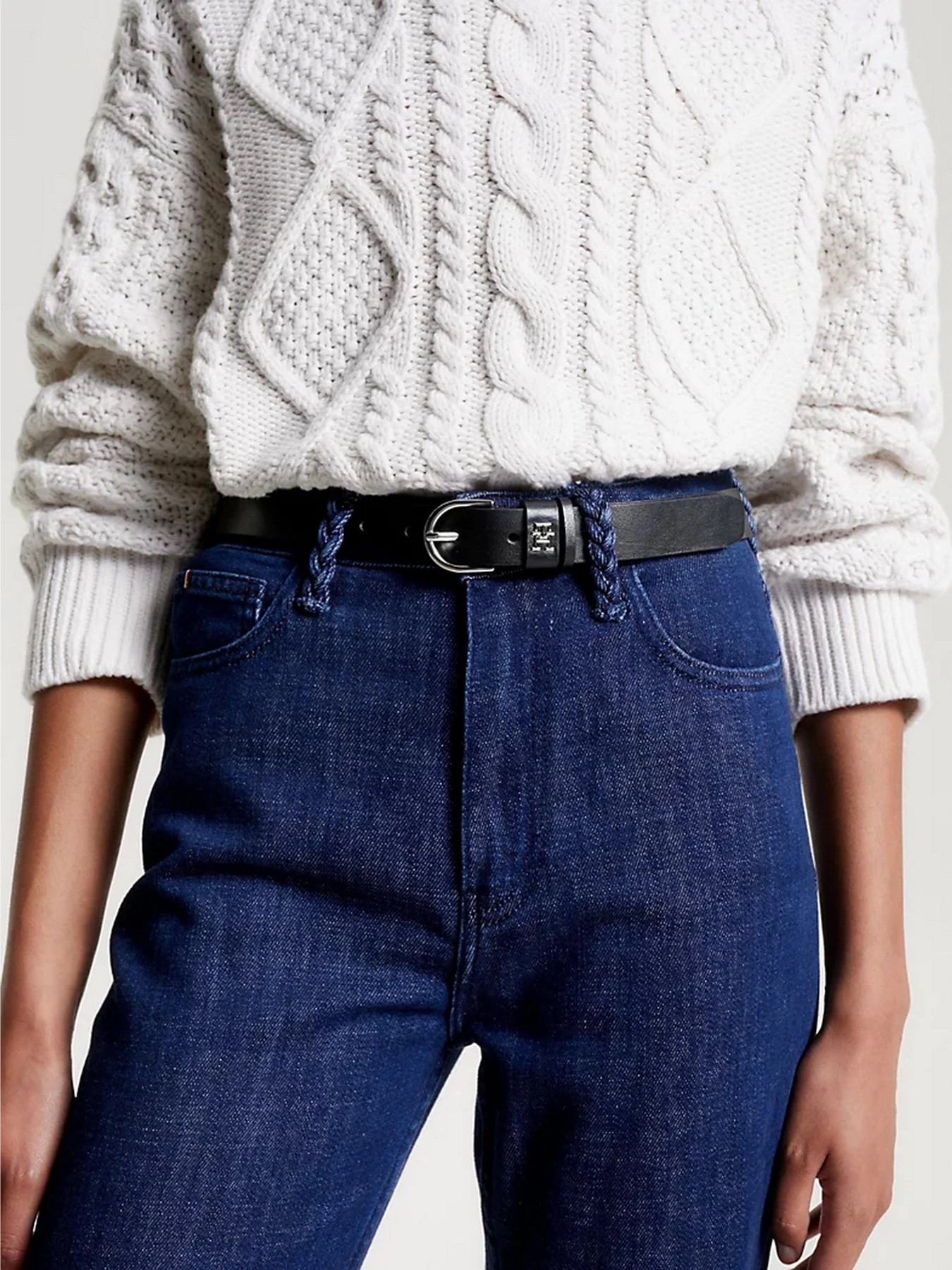 Ремни Tommy Hilfiger Timeless модель AW0AW14939-BDS Ремни Tommy Hilfiger Timeless модель AW0AW14939-BDS Фото