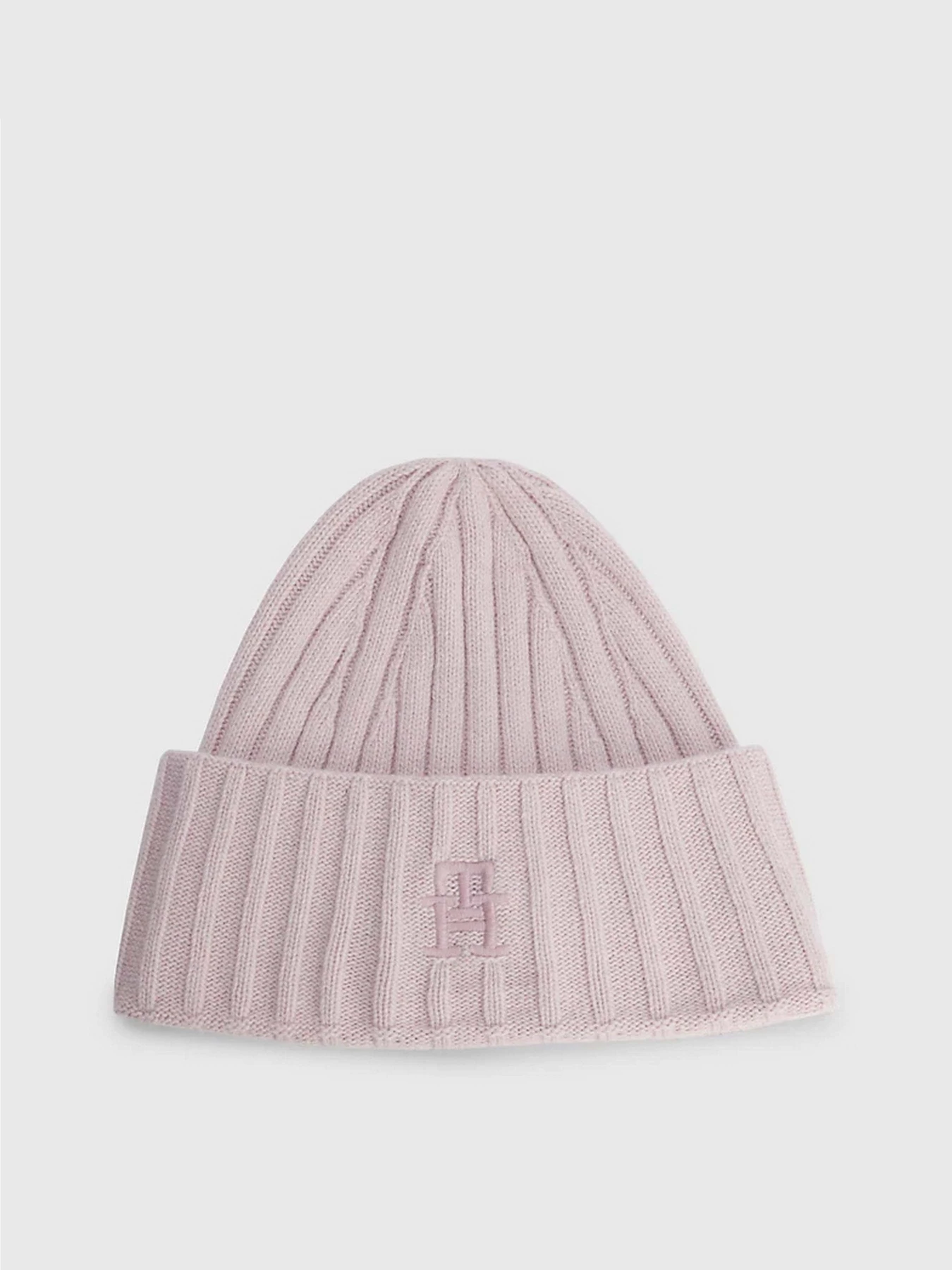 Шапки та кепки Tommy Hilfiger ICONIC MONOGRAM EMBROIDERY BEANIE модель AW0AW15153-TH2 Шапки та кепки Tommy Hilfiger ICONIC MONOGRAM EMBROIDERY BEANIE модель AW0AW15153-TH2 Фото