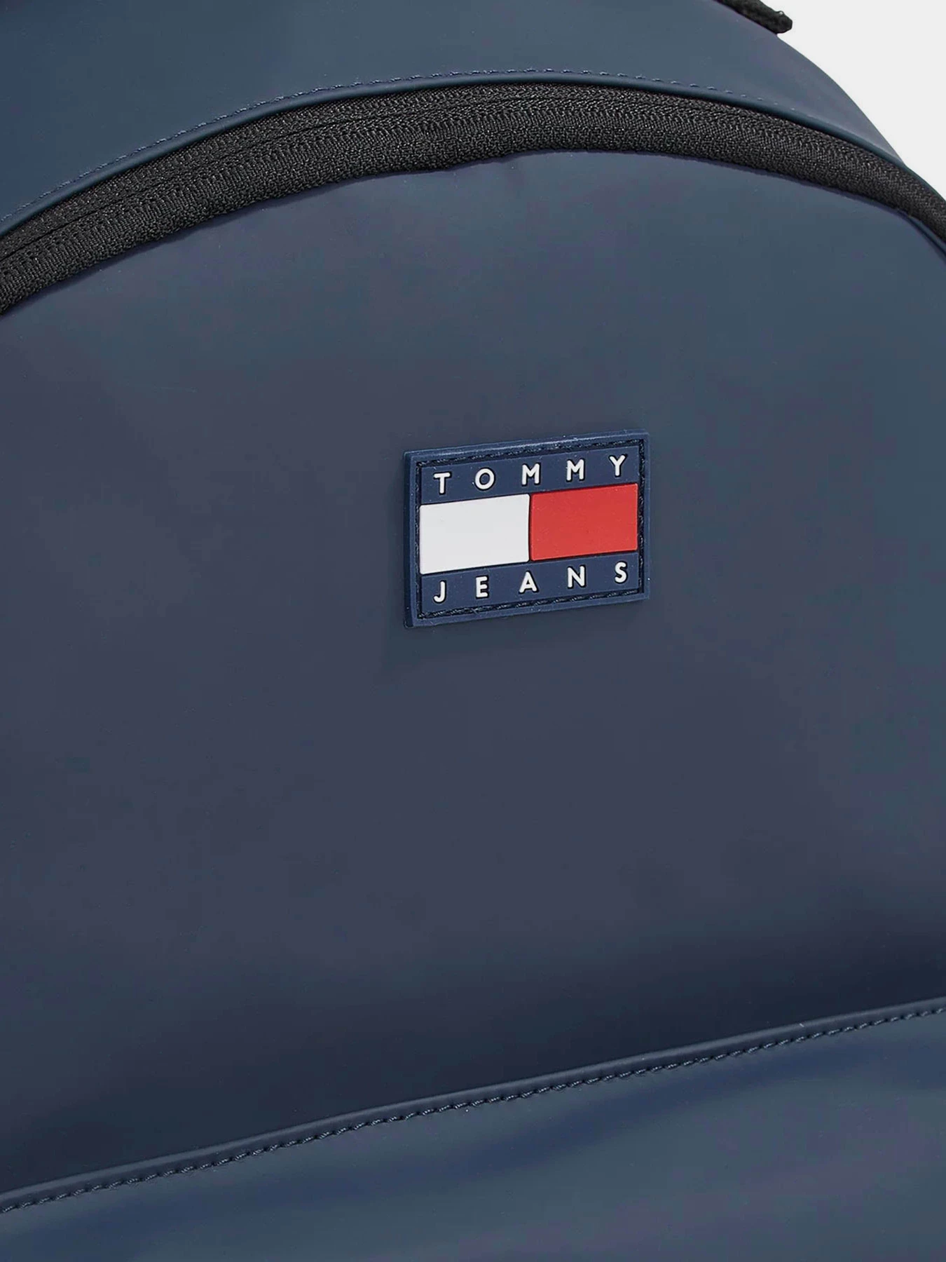 Рюкзаки Tommy Hilfiger To Go модель AM0AM11636-C87 Рюкзаки Tommy Hilfiger To Go модель AM0AM11636-C87 Фото